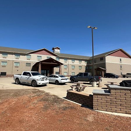 The Watford Hotel Watford City Ngoại thất bức ảnh