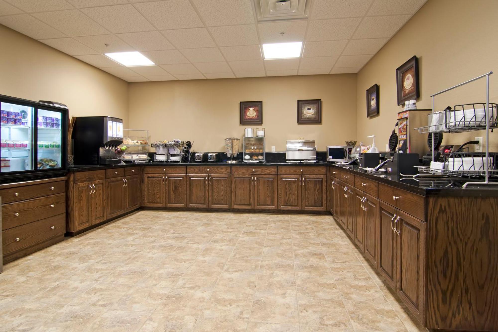 The Watford Hotel Watford City Ngoại thất bức ảnh