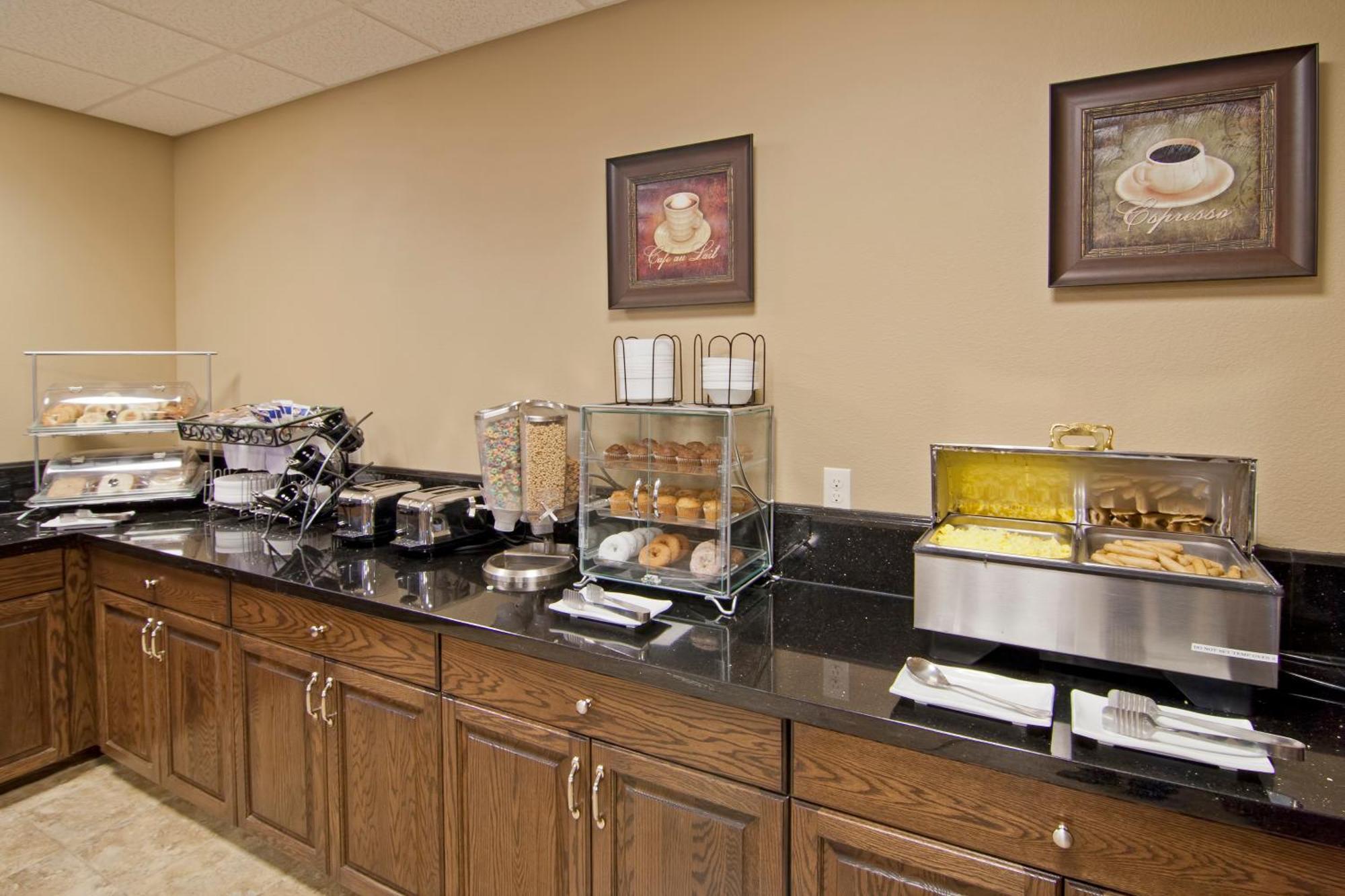 The Watford Hotel Watford City Ngoại thất bức ảnh
