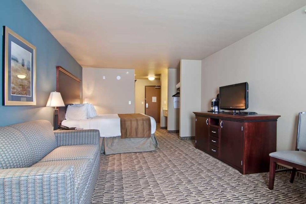 The Watford Hotel Watford City Ngoại thất bức ảnh